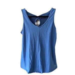 The North Face woman’s yoga top blue size medium